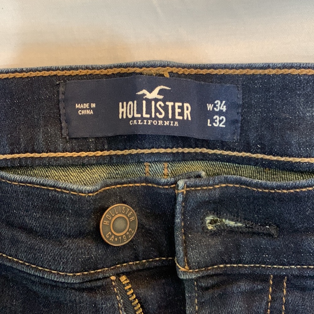 Men’s Dark Wash Skinny Jeans- EUC - Picture 2 of 3